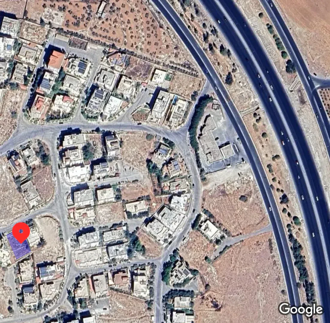 أرض في شارع المطار - 175,000 دأ - صورة 1