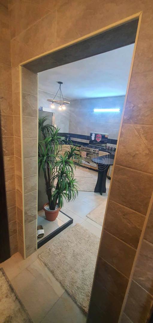 فيلا/منزل في اربد شارع أُحد قرب مضافة الجعافرة - 110,000 دأ - صورة 1