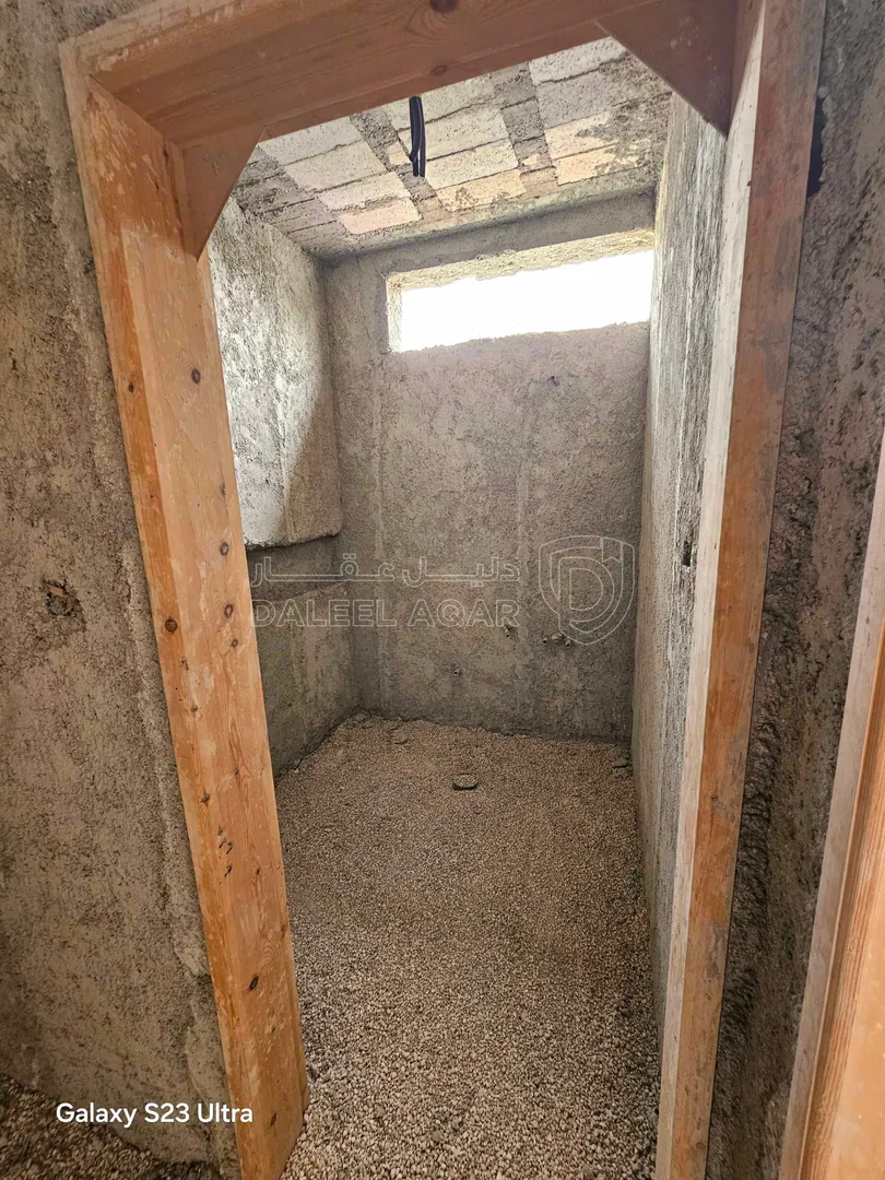 فيلا/منزل في اربد شارع أُحد قرب مضافة الجعافرة - 110,000 دأ - صورة 1