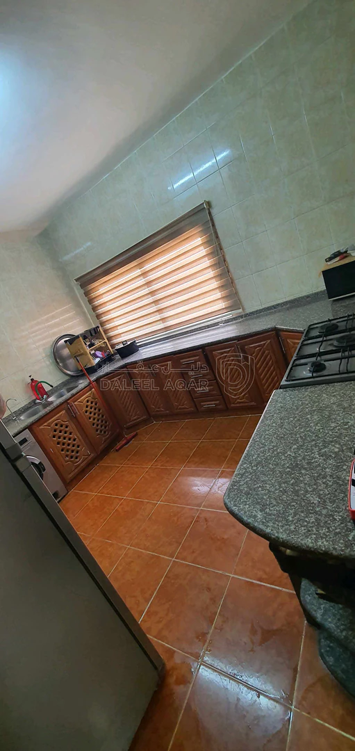 فيلا/منزل في اربد شارع أُحد قرب مضافة الجعافرة - 110,000 دأ - صورة 1