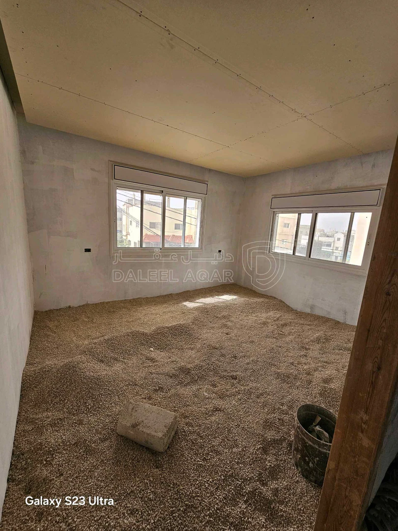 فيلا/منزل في اربد شارع أُحد قرب مضافة الجعافرة - 110,000 دأ - صورة 1