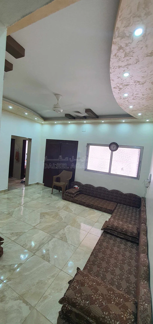 فيلا/منزل في اربد شارع أُحد قرب مضافة الجعافرة - 110,000 دأ - صورة 1