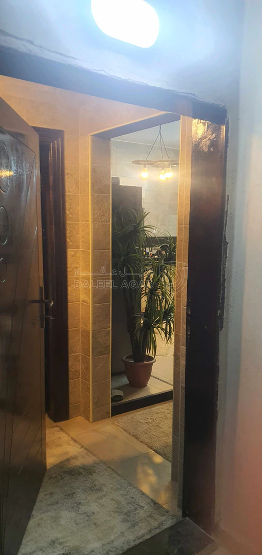 فيلا/منزل في اربد شارع أُحد قرب مضافة الجعافرة - 110,000 دأ - صورة 1