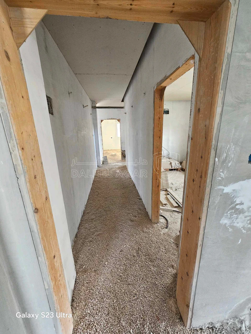 فيلا/منزل في اربد شارع أُحد قرب مضافة الجعافرة - 110,000 دأ - صورة 1