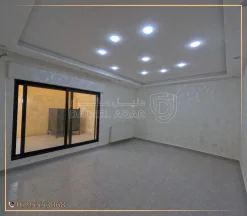 فيلا/منزل في فيلا للبيع طريق المطار  - 180,000 دأ - صورة NaN