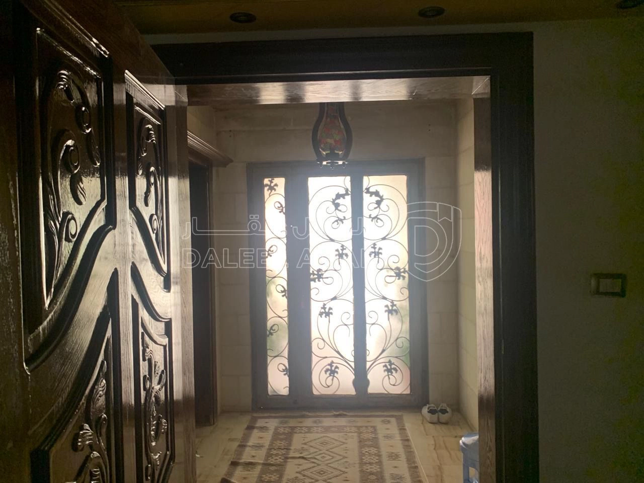 فيلا/منزل في السلط/ اسكان المهندسين/ حي الامير راشد - 150,000 دأ - صورة 1