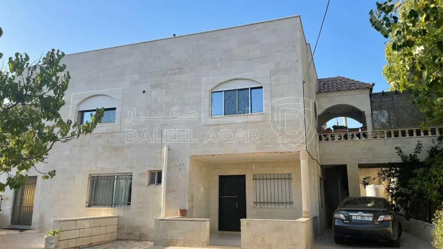 فيلا/منزل - السلط/ اسكان المهندسين/ حي الامير راشد - 150000 دأ