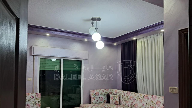 شقة في ابو علندا شارع عبدالله الحنيطي عمارة رقم ١٠ - 45,000 دأ - صورة NaN