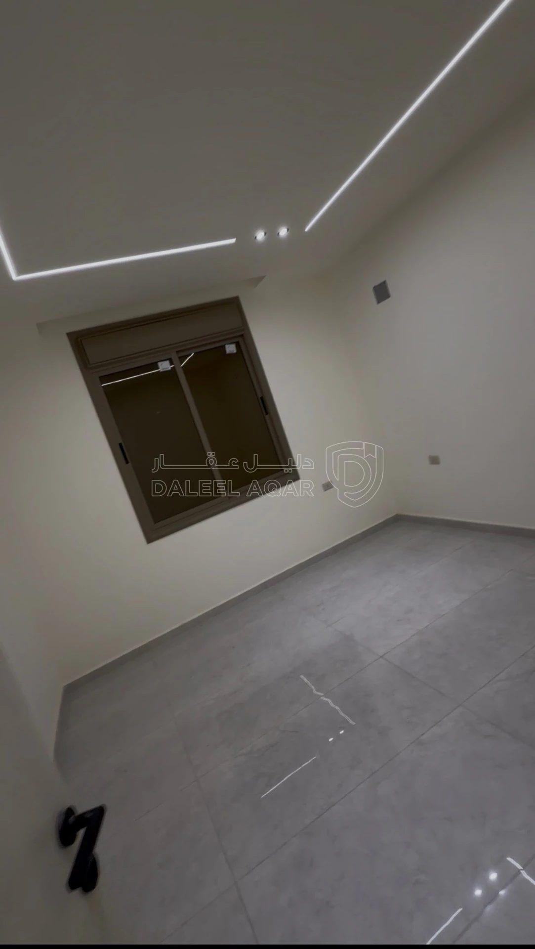 شقة في اربد - الحي الشرقي -شرق حديقة طارق - - 66,000 دأ - صورة 1
