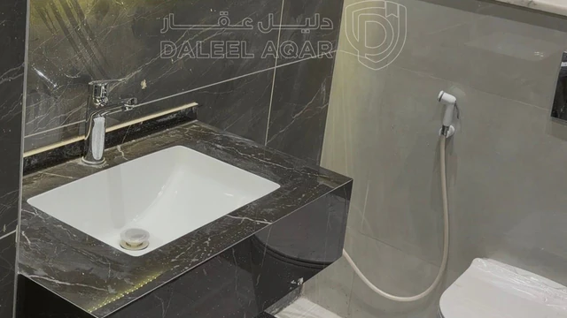 شقة في اربد - الحي الشرقي -شرق حديقة طارق - - 66,000 دأ - صورة NaN