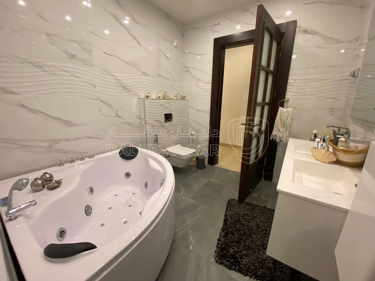 شقة في عمان / دير غبار / قرب صيدلية كن بصحة - 280,000 دأ - صورة 1