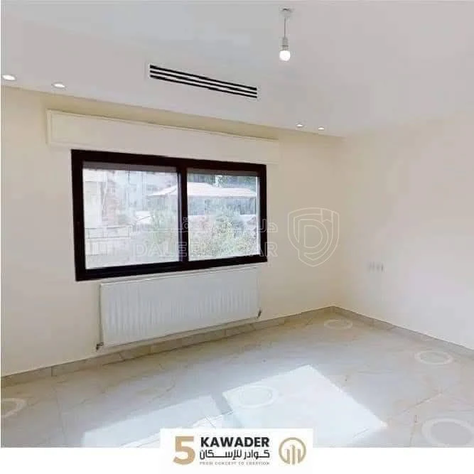 شقة في ام اذينة قرب الدوار السادس  - 160,000 دأ - صورة 8