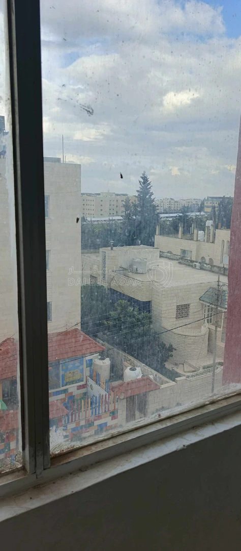 شقة في اربد مقابل بوابه الجنوبية جامعة يرموك - 33,000 دأ - صورة 1