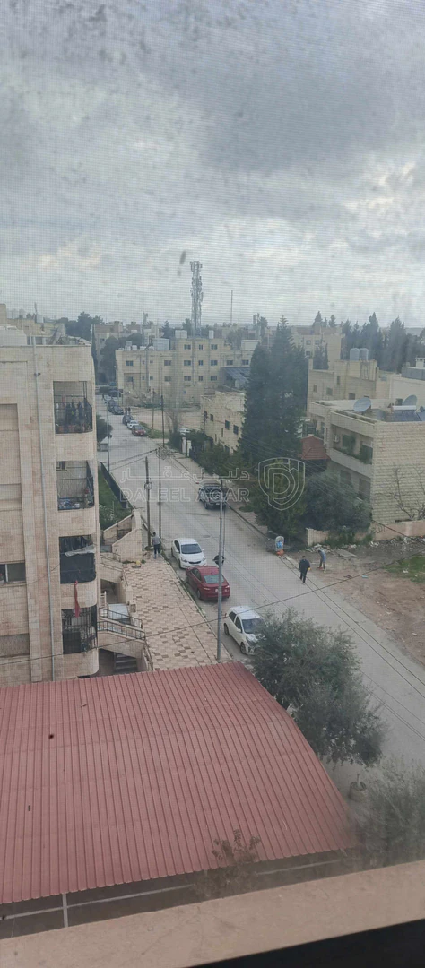 شقة في اربد مقابل بوابه الجنوبية جامعة يرموك - 33,000 دأ - صورة 1