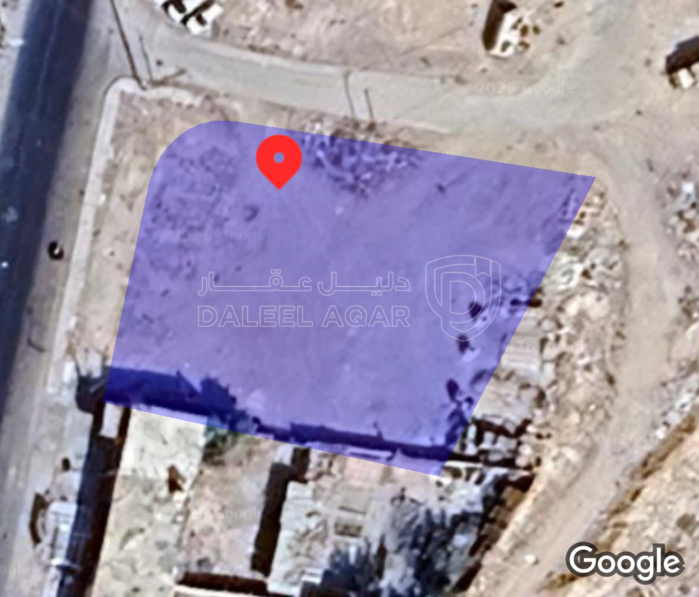 أرض في ارض مميزه شارع المصفاه على شارع رئيسي و شارع جانبي - 315,700 دأ - صورة 1