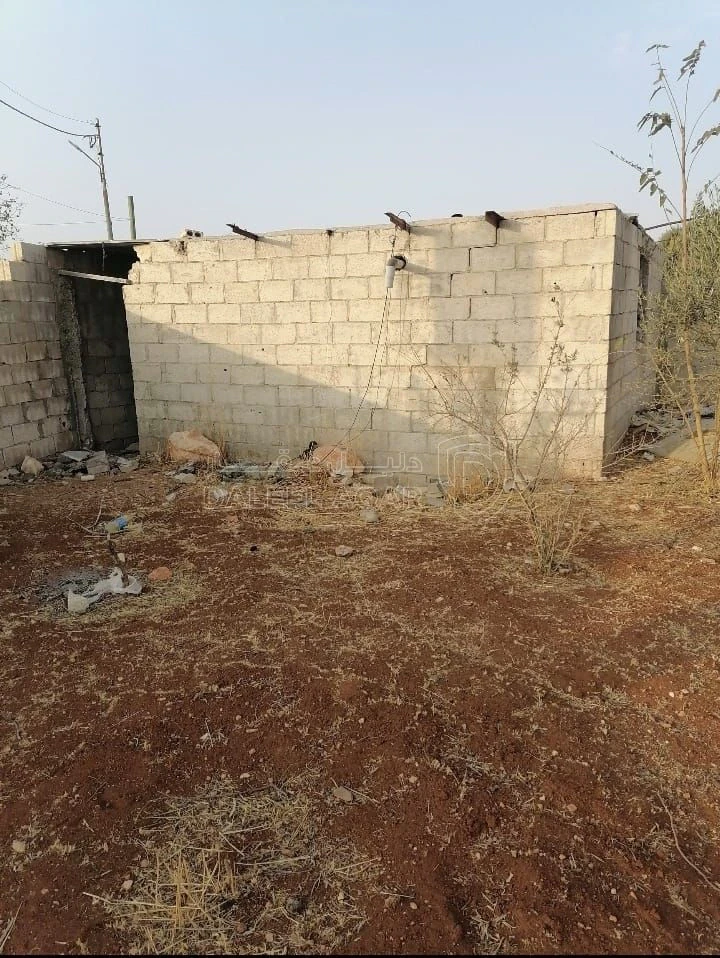 أرض في أرض  للبيع –  جاوا / خريبة السوق - 75,000 دأ - صورة 1
