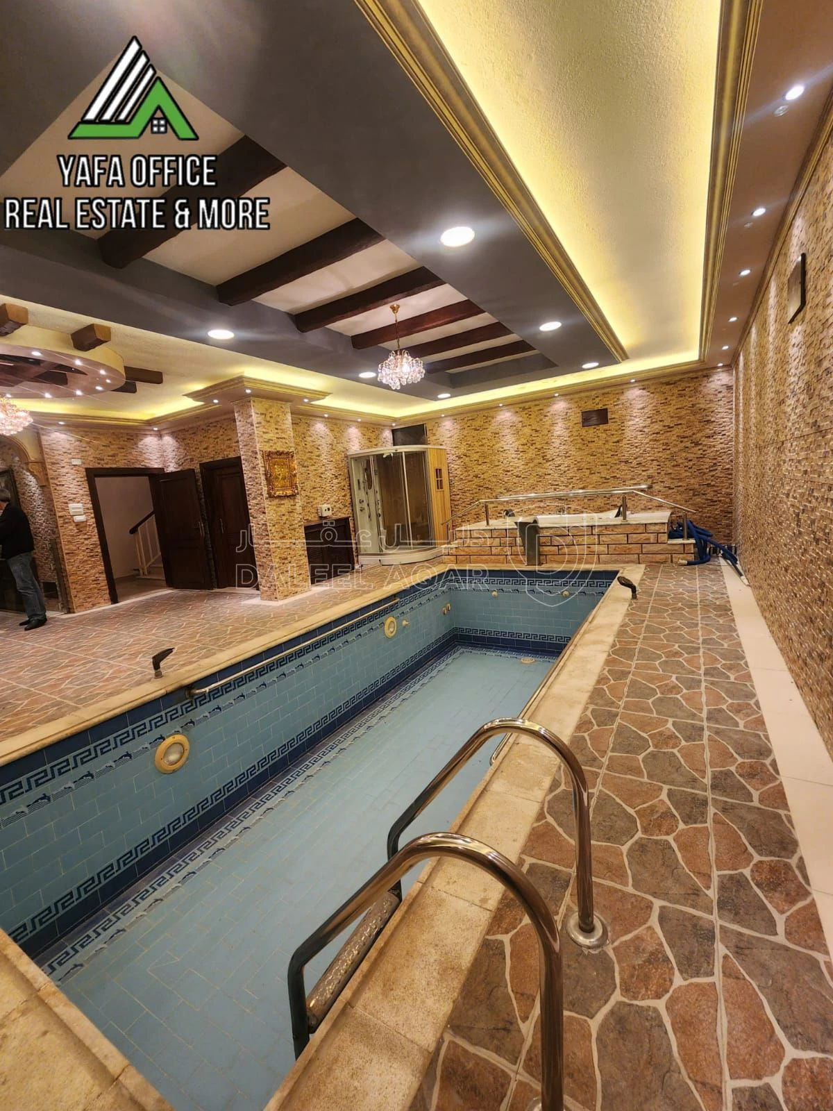 فيلا/منزل في 📍 عمان - إسكان عالية - مرج الحمام  - 1,100,000 دأ - صورة 1