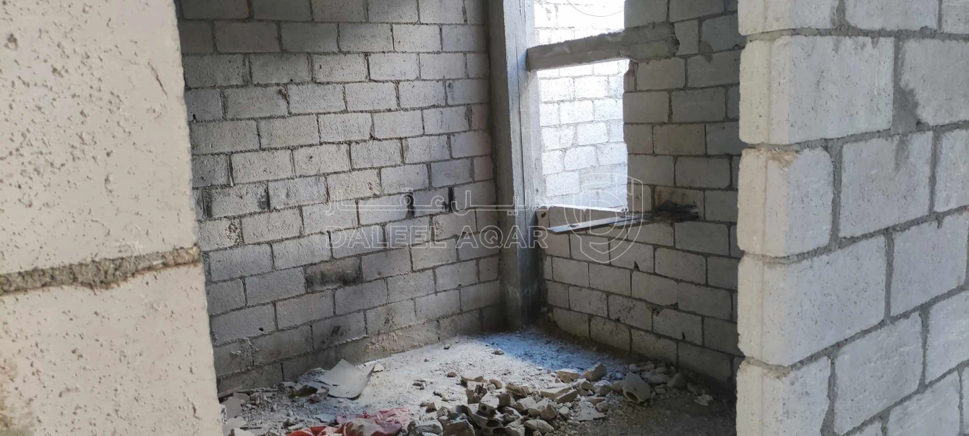 مبنى في إربد /الحي الجنوبي /ضاحية الحسين  - 135,000 دأ - صورة 1