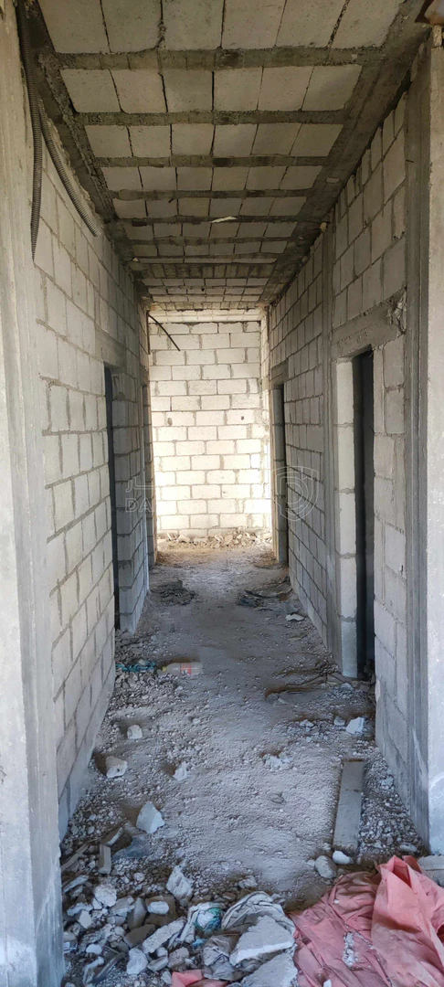 مبنى في إربد /الحي الجنوبي /ضاحية الحسين  - 135,000 دأ - صورة 1