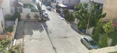 مبنى في إربد /الحي الجنوبي /ضاحية الحسين  - 135,000 دأ - صورة NaN