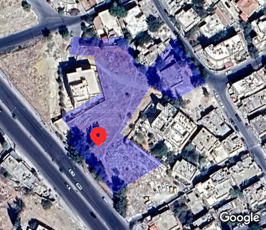 أرض في نزول شارع جرش بتجاه البقعه  - 1,300,000 دأ - صورة 1