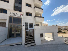 شقة - الزرقاء الجديدة البتراوي خلف الواو ماركت - 60000 دأ