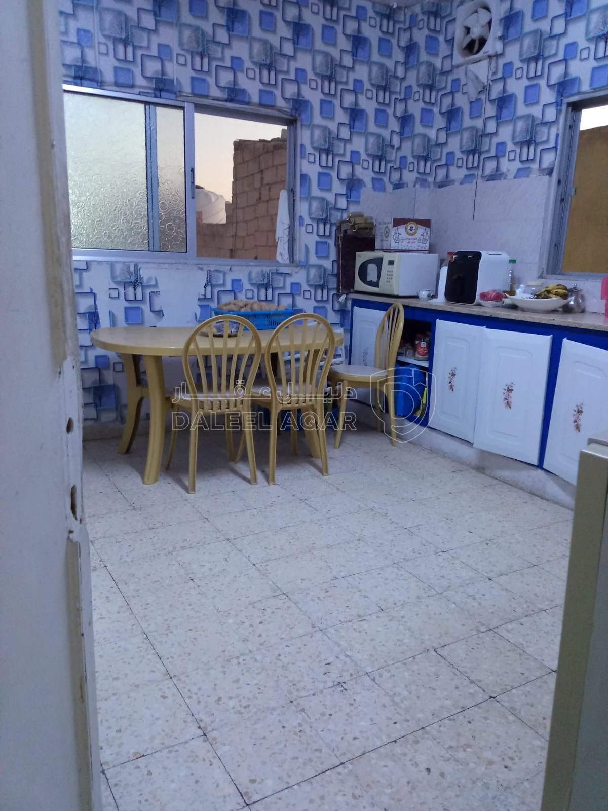 مبنى في رصيفه مخيم حطين - 38,000 دأ - صورة 6