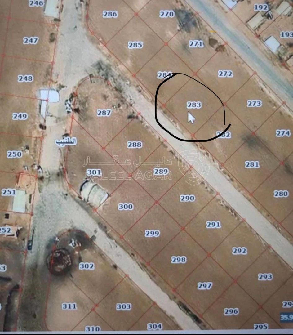 أرض في الطنيب السكة الشرقي ، إسكان نقابة المهندسين  - 30,000 دأ - صورة 1