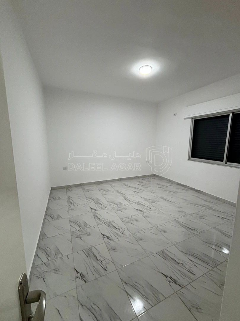 مبنى في عمارة للبيع في الشميساني  - 750,000 دأ - صورة 1