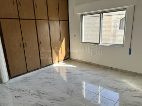 مبنى في عمارة للبيع في الشميساني  - 590,000 دأ - صورة NaN