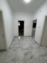 مبنى في عمارة للبيع في الشميساني  - 590,000 دأ - صورة NaN