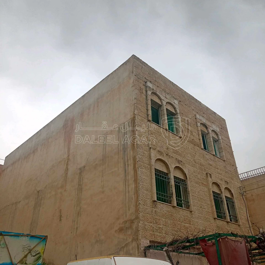 مبنى في عمان خريبة السوق العلكومية  - 70,000 دأ - صورة 1