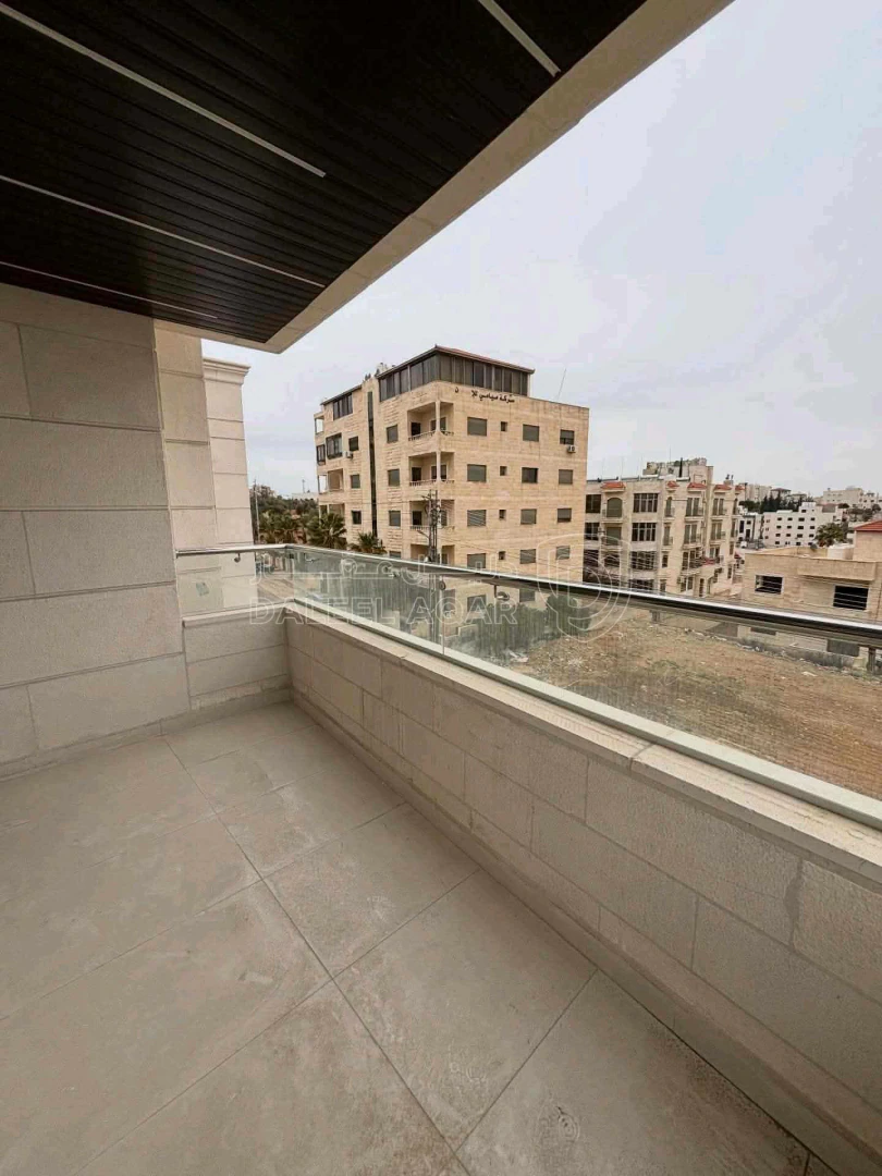 شقة في قرب دوار البحريه - 82,000 دأ - صورة 1