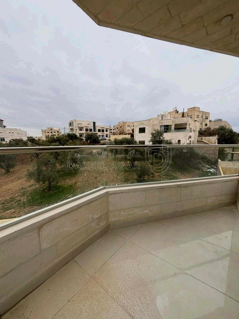شقة في قرب دوار البحريه - 82,000 دأ - صورة 1