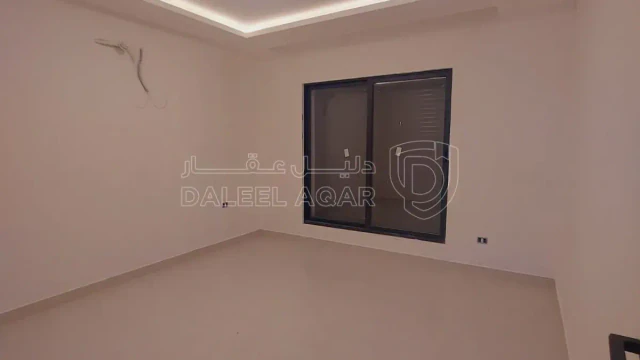 شقة - خلف اتصالات اورانج  - 220000 دأ