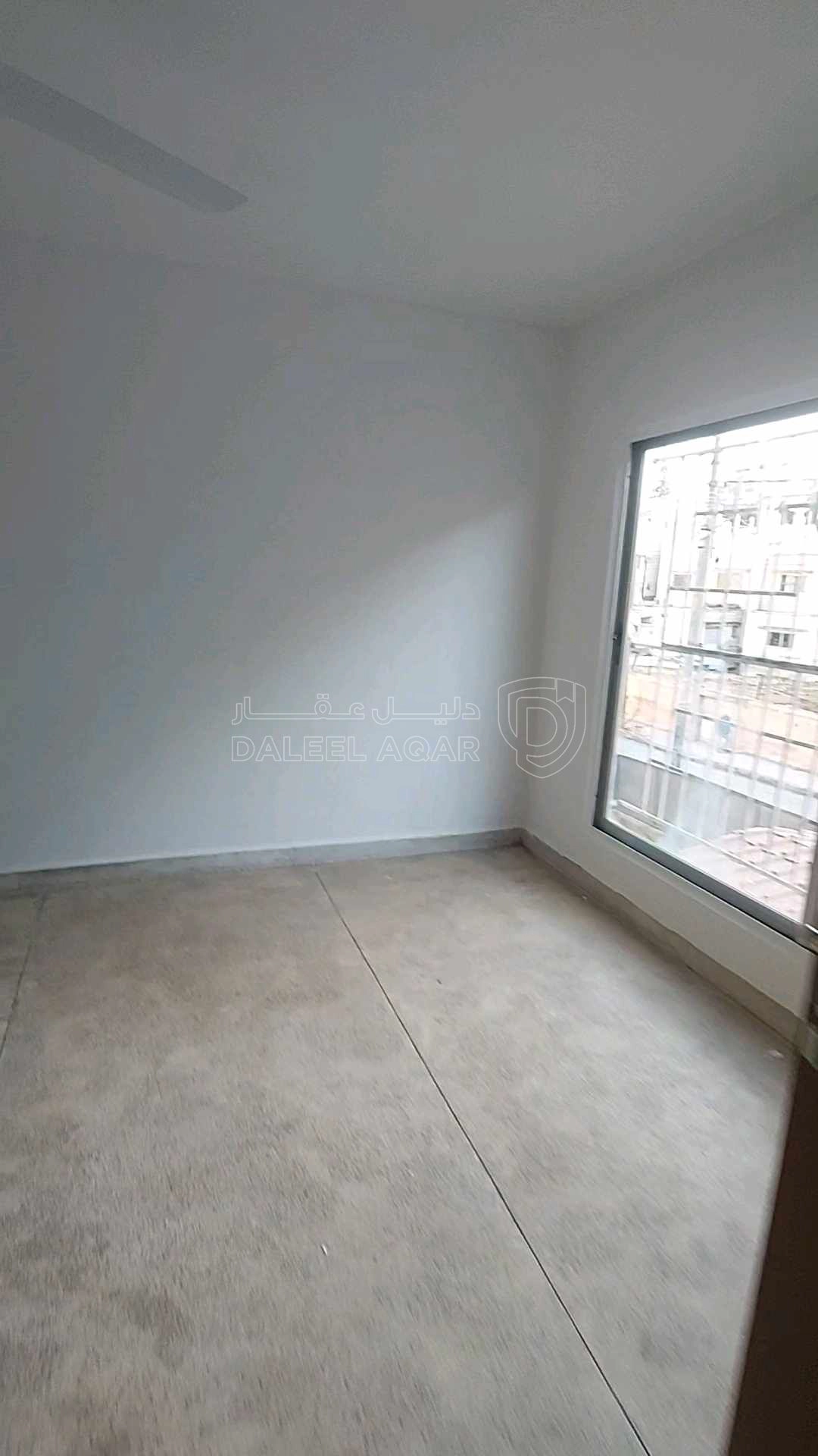 شقة في  الزرقاء الجديدة/إسكان المعلمين  - 23,000 دأ - صورة 1