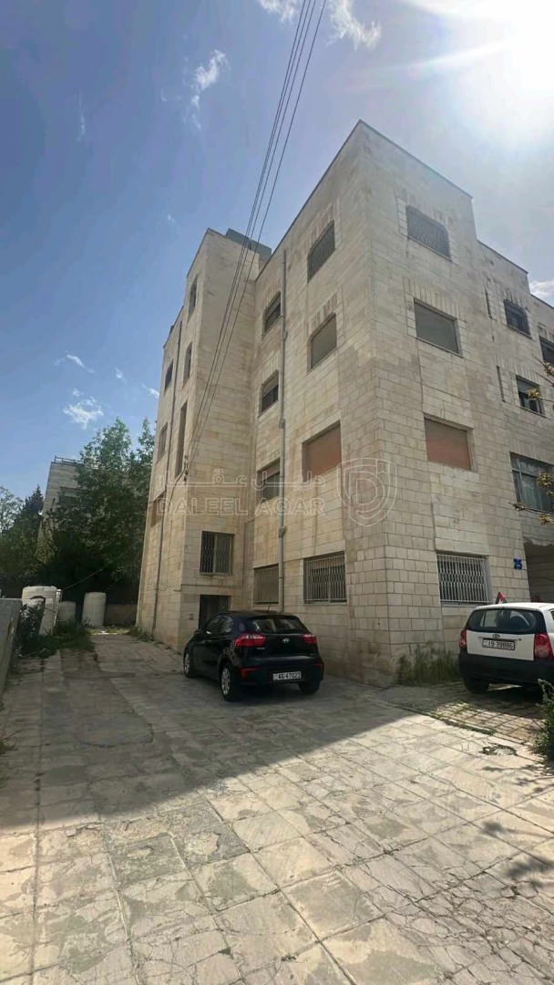 مبنى في عمان ، مرج الحمام ، إسكان الضباط  - 580,000 دأ - صورة 1