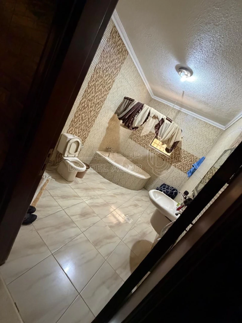فيلا/منزل في مرج الحمام / أم السماق الجنوبي - 385,000 دأ - صورة 1