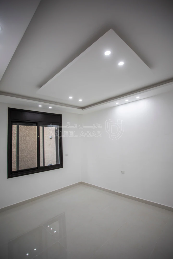 شقة في ابو علندا ضاحيه الفاروق - 54,000 دأ - صورة 1