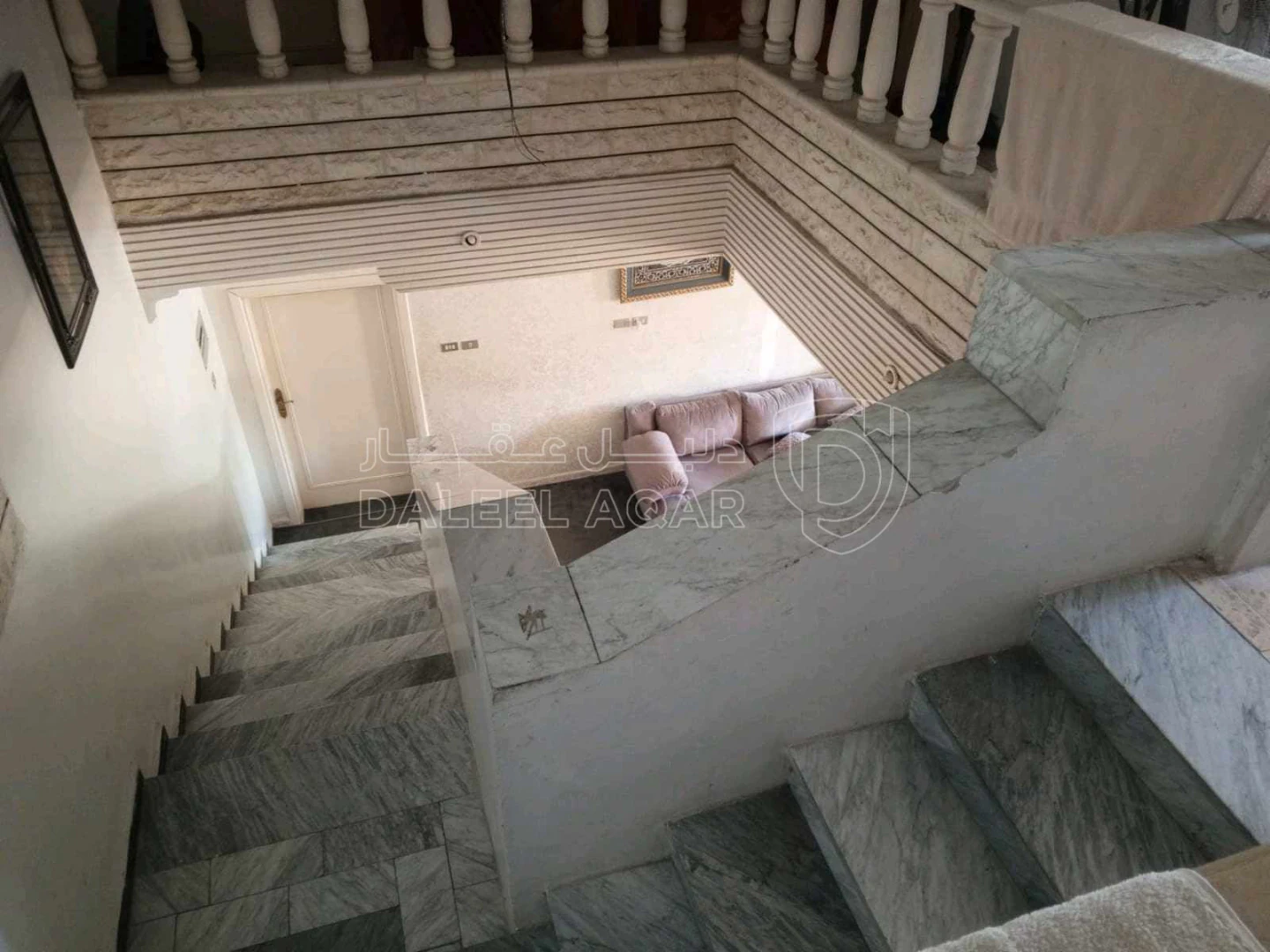 فيلا/منزل في الذهيبية بجانب مسجد حمزة بن عبدالمطلب  - 135,000 دأ - صورة 1