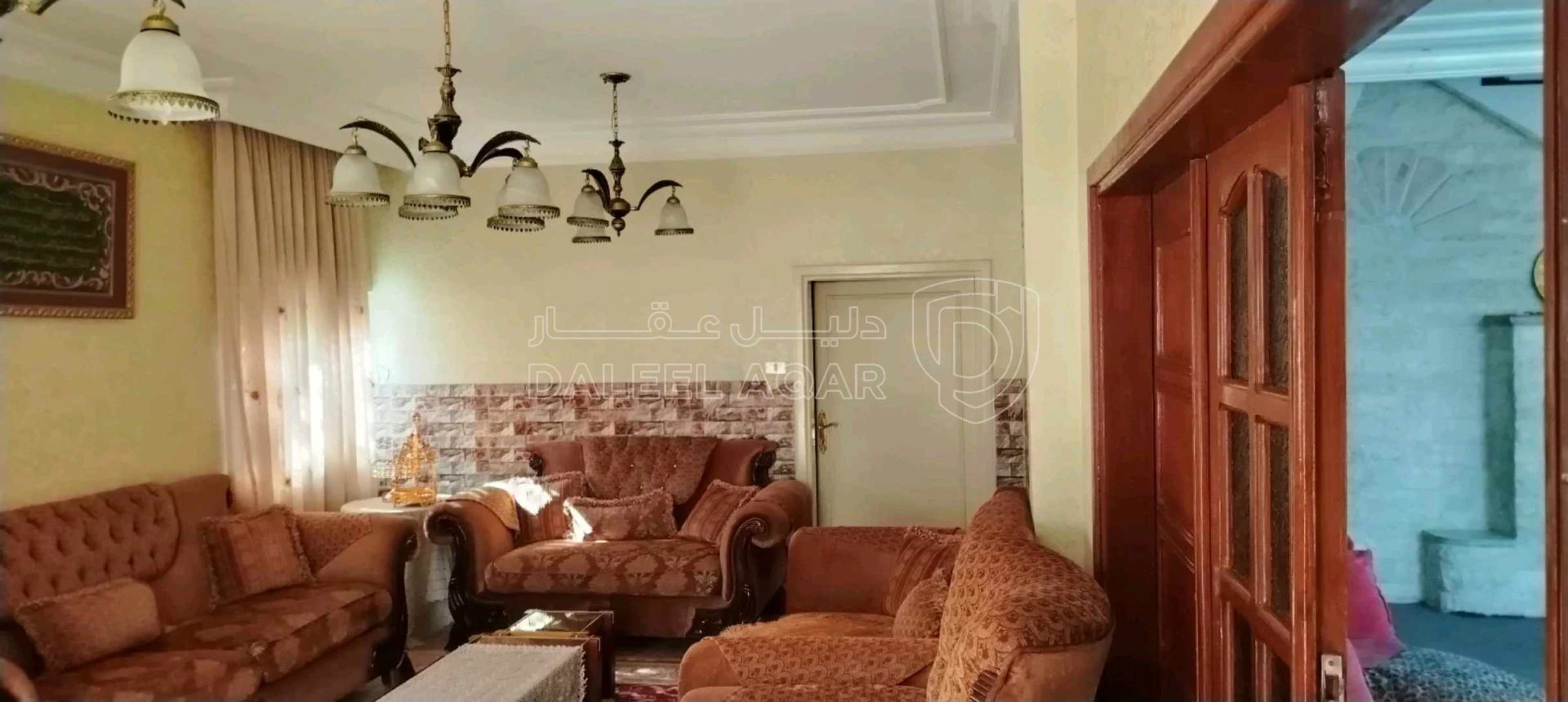 فيلا/منزل في الذهيبية بجانب مسجد حمزة بن عبدالمطلب  - 135,000 دأ - صورة 1