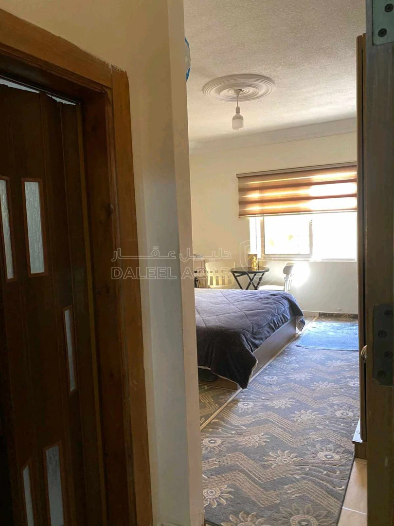 فيلا/منزل في الزرقاء جريبا مسجد ابو بكر الصديق - 130,000 دأ - صورة 1