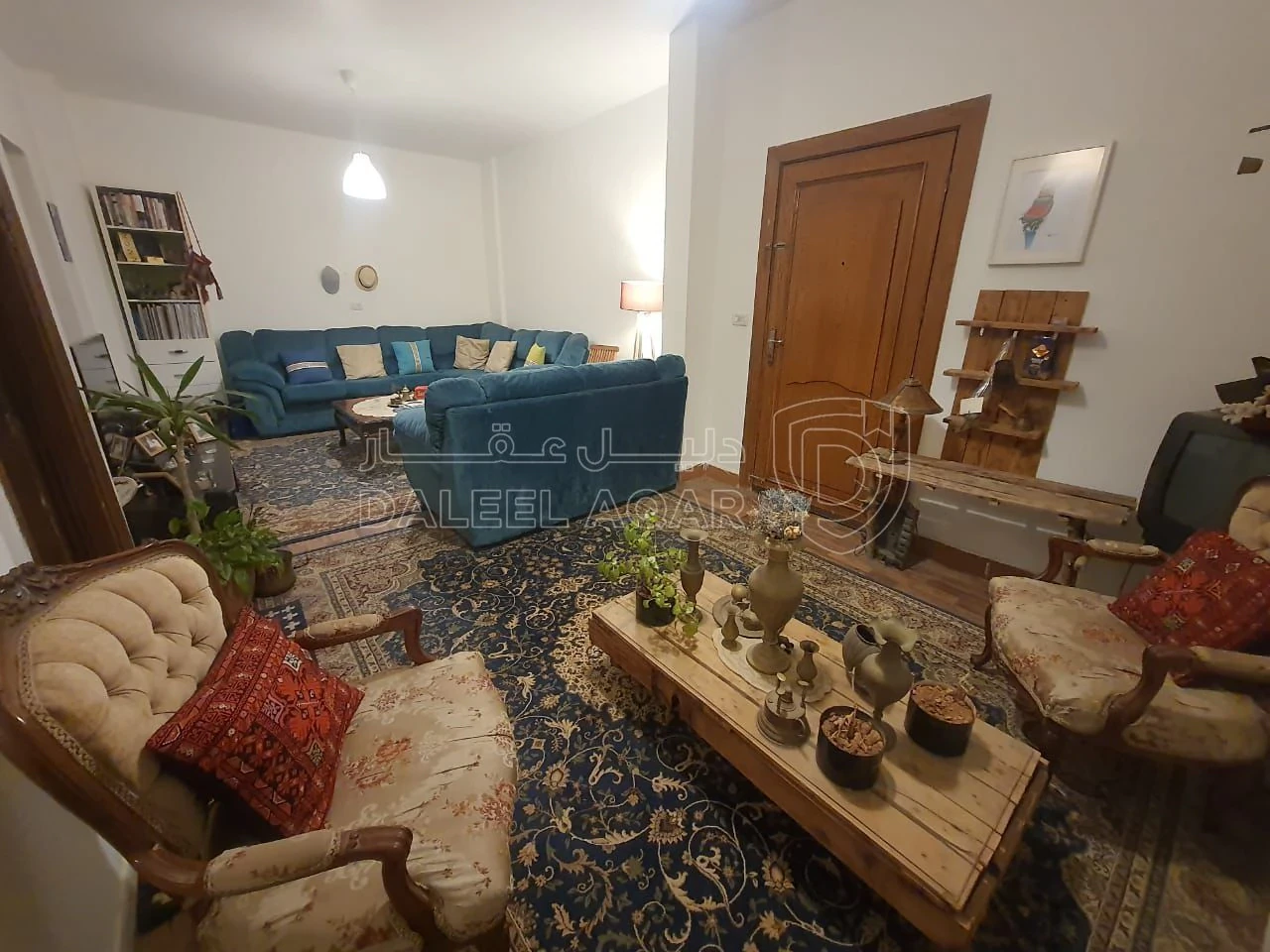 فيلا/منزل في عمارة للبيع بناء خاص تصلح للاستثمار والسكن العائلي - 340,000 دأ - صورة 1