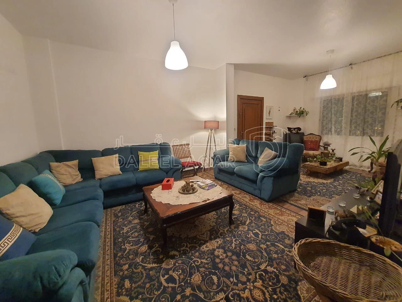 فيلا/منزل في عمارة للبيع بناء خاص تصلح للاستثمار والسكن العائلي - 340,000 دأ - صورة 1