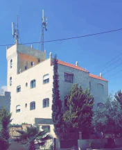 فيلا/منزل - عمارة للبيع بناء خاص تصلح للاستثمار والسكن العائلي - 340000 دأ