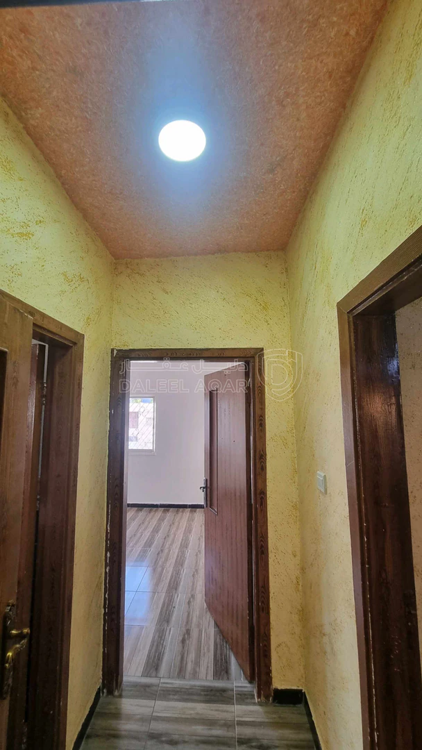 شقة في العالمية مقابل السيفوي عمارة ٣٩ طابق ٣ يسار - 35,000 دأ - صورة 15