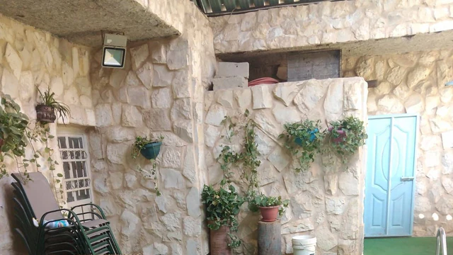 مزرعة/شاليه في مزرعة في الشونة الجنوبية جوفه الكفرين  - 80,000 دأ - صورة NaN