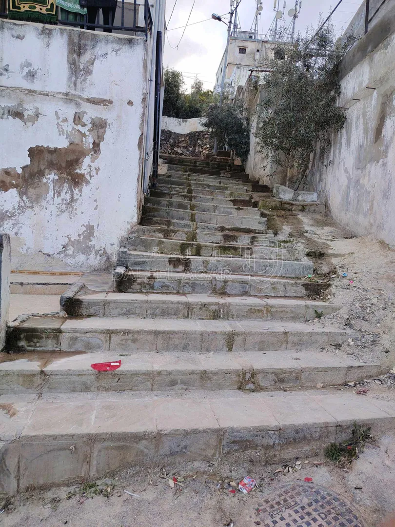 مبنى في سوف فوق مسجد مصعب بن عمير - 60,000 دأ - صورة 1