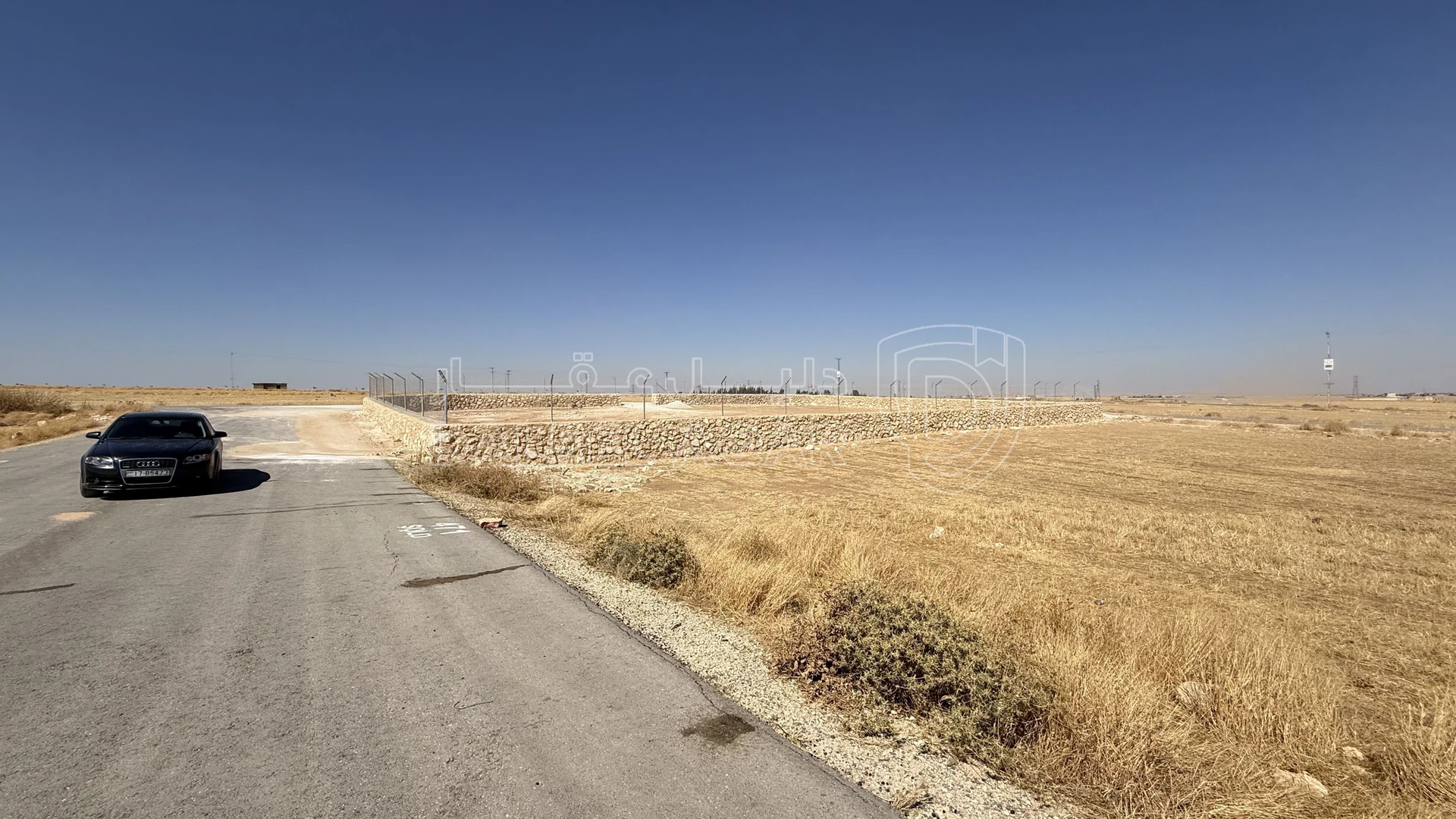 أرض في طريق المطار - شارع الاربعين - 73,000 دأ - صورة 4