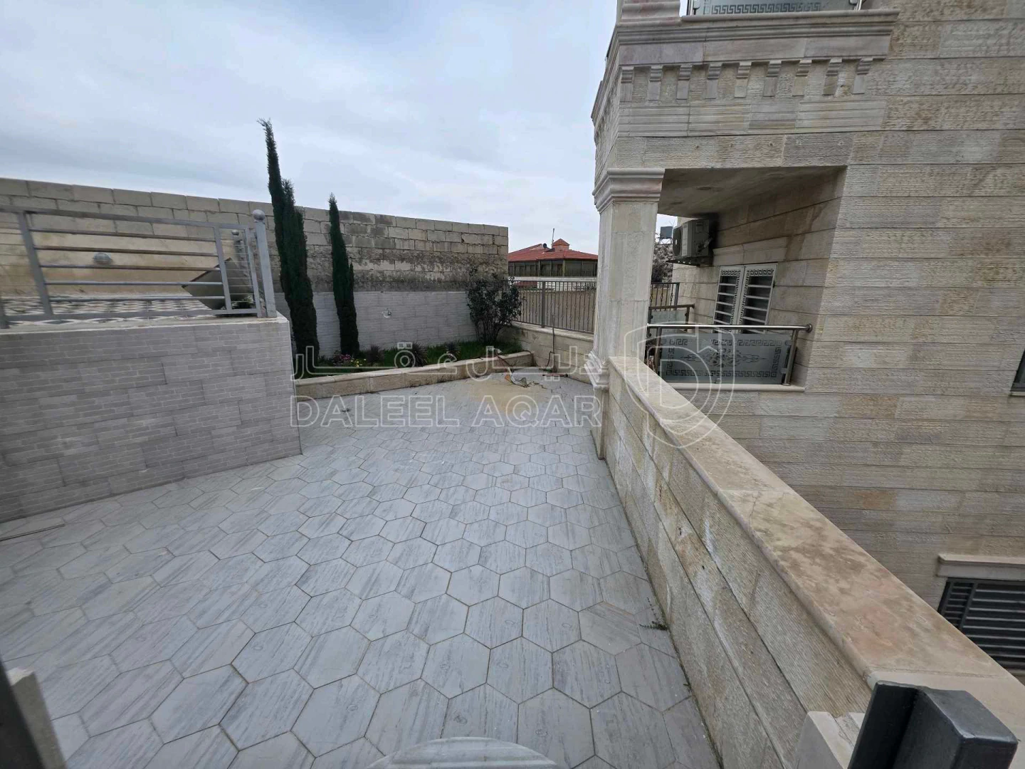 شقة في عمان - الرابية - 235,000 دأ - صورة 1